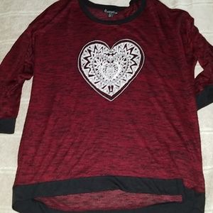 Signature Studio 3/4 sleeve top lace heart XL